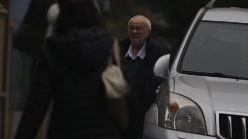 VIDEO EXCLUSIV. Alexandru Arşinel se resimte... Ultimele zile l-au afectat fizic, iar noi avem imagini îngrijorătoare!