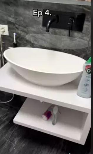 Zanni și-a amenajat locuința după propria dorință / sursă foto: captură video