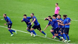 Italia învinge la loteria penalty-urilor Spania și merge în finala EURO 2020!