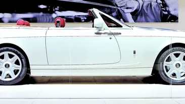 Rolls-ul alb de la chinez nu i-a adus fericirea. Moni sufera dupa Irinuca