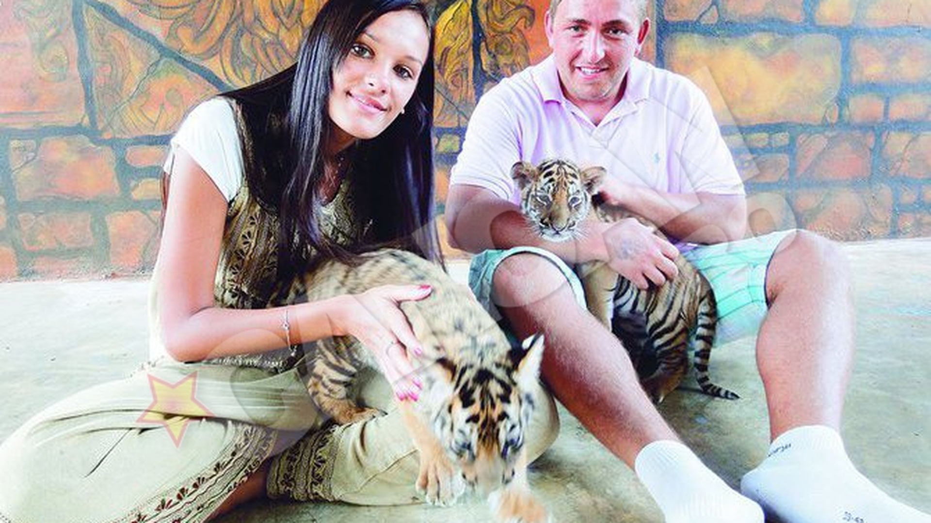 "Miss World Bikini Model 2011" s-a iubit cu milionarul norvegian Bjorn Hauge