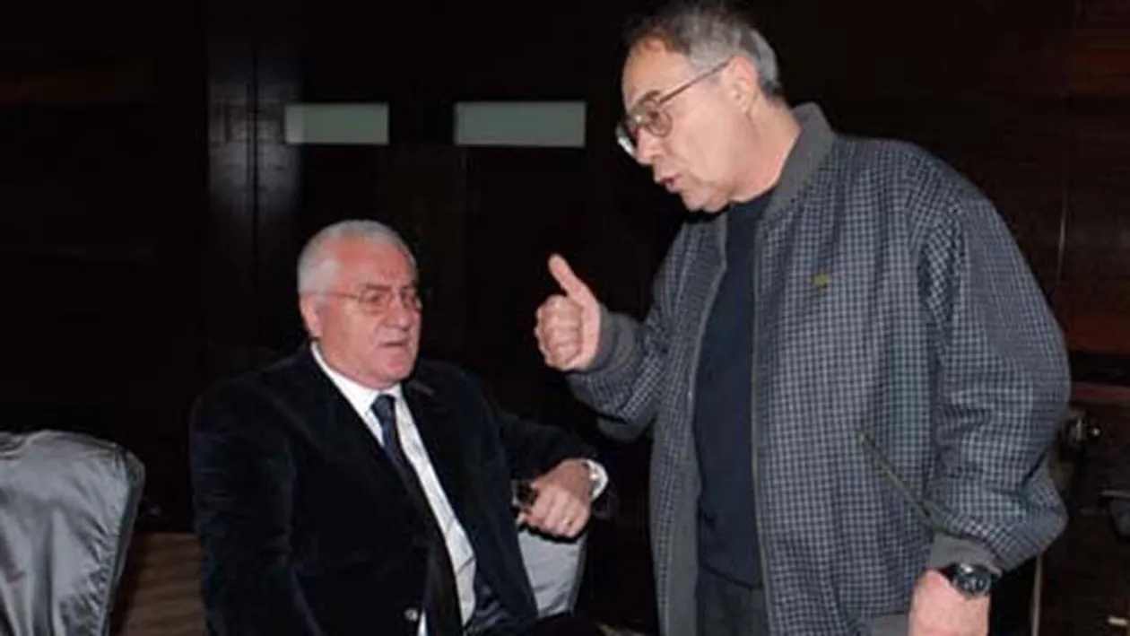 Pare banc, dar nu este! Mitica Dragomir l-a dat de gol pe Ioanitoaia! A luat SPAGA un portbagaj de pui, a facut accident si...