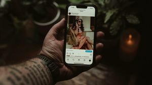 Prinși în feed: Cum reduci dependența de social media. Aplicațiile construite să te țină captiv