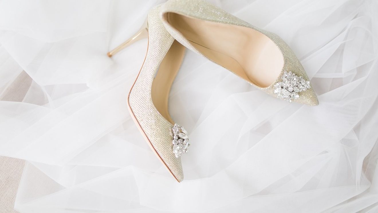 (P) Cum să îți alegi pantofii în funcție de eveniment: nuntă, botez, eveniment de gală