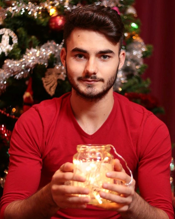 Gestul sfâșietor făcut de Vasile Burtea cu câteva zile înainte să se sinucidă. Care sunt două dintre ultimele mesaje postate pe Facebook