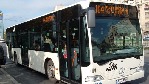 Situatie inedita la RATB! Regia face reclama gratuita, din banii bucurestenilor, la mall-uri si magazine. Vezi cum s-a ajuns aici!
