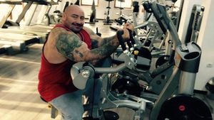 Anunțul oficial al lui Marcel Vela despre redeschiderea sălilor de fitness. “Vestiarele sunt comune, deci...”