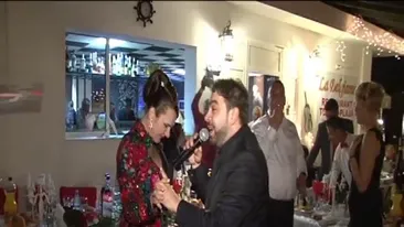 Salam si-a asigurat prada cu sabii, topoare si amenintari mafiote! A trimis o brigada sa il reduca la tacere pe sotul amantei!