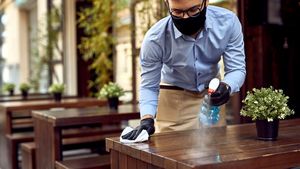 Bucureștenii, la un pas de relaxarea restricțiilor. Rata de infectare a scăzut la 2,62, în prima zi de Paște