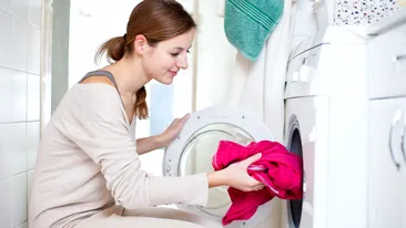 Cum să-ți transformi mașina de spălat în uscător. Ai nevoie doar de un prosop! Puțini români cunosc acest truc