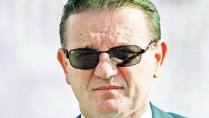 L-a pacalit pe Porumboiu cu ajutorul unui impresar. Ozeia l-a imbogatit pe Zotta cu 1,2 milioane de euro