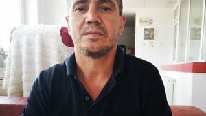 Ce s-a întâmplat cu vasluianul păgubit cu 10.000 de euro de o tânără cu 30 de ani mai tânără. Scandal monstru pe Facebook: „Mă p$% pe tribunalul tău”