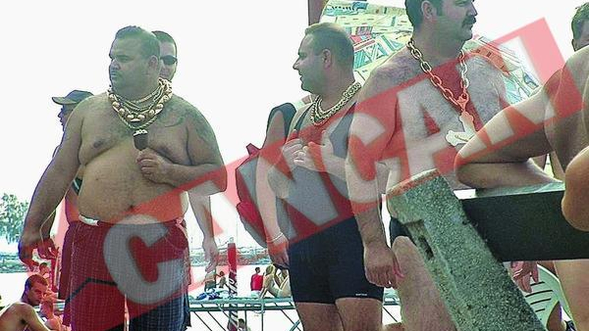"Tricolorii", facuti "varza"