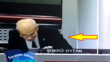 Sukru Oytan a făcut infarct în direct, la TV. În urmă cu 10 zile, prezentatorului i-a fost montat un stimulator cardiac