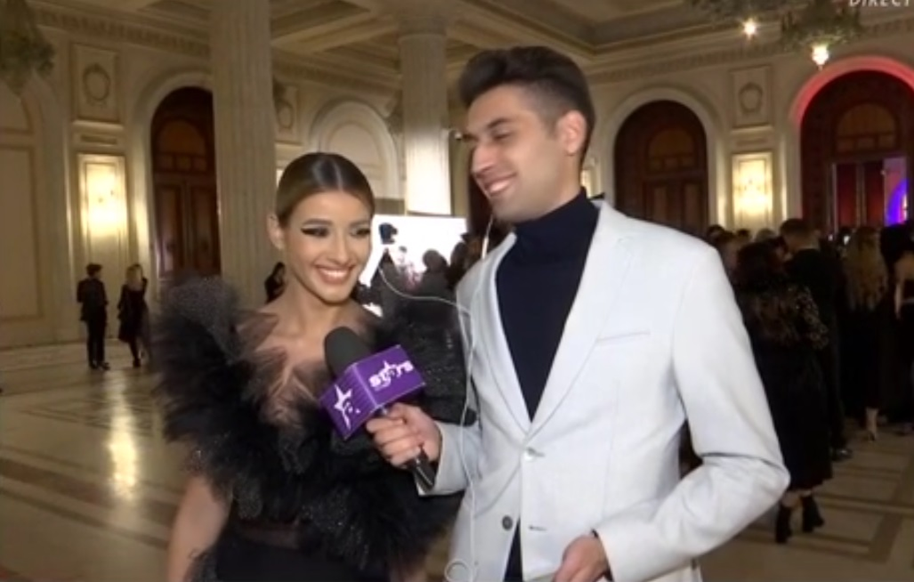 Alina Eremia, într-o rochie transparentă la Elle Style Awards 2018. Merită titlul de “Lebăda neagră” a galei spectaculoase