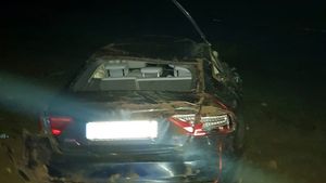 La un pas de tragedie. O tânără șoferiță a scăpat cu viață ca prin minune. Mașina s-a făcut praf