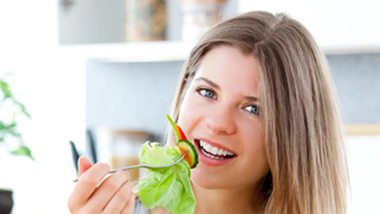 Ce sa faci ca sa-ti miroasa gura frumos intotdeauna. Leacuri naturale, ieftine si la indemana