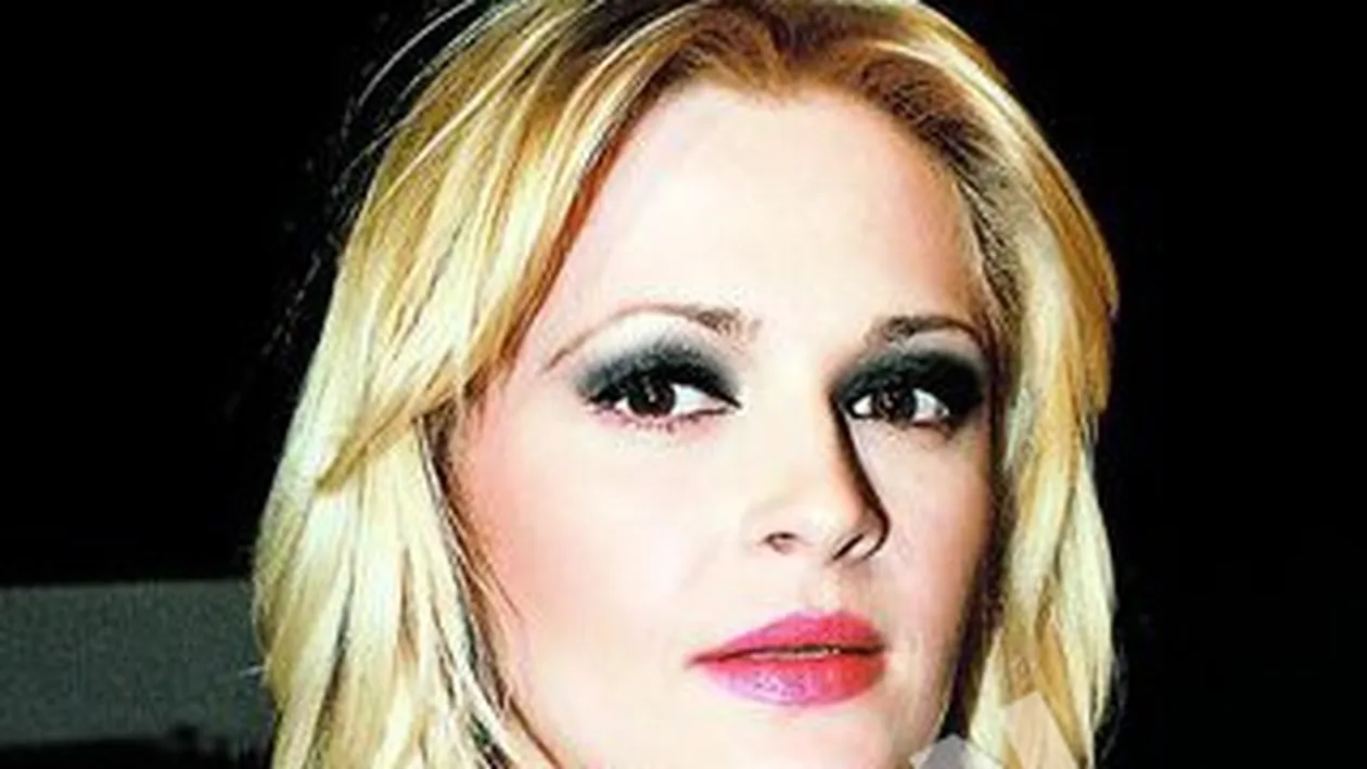 Tatal Alinei Crisan nu mai putea dormi in ghereta din cauza gerurilor. Luat acasa de sora, ca sa nu moara de frig!