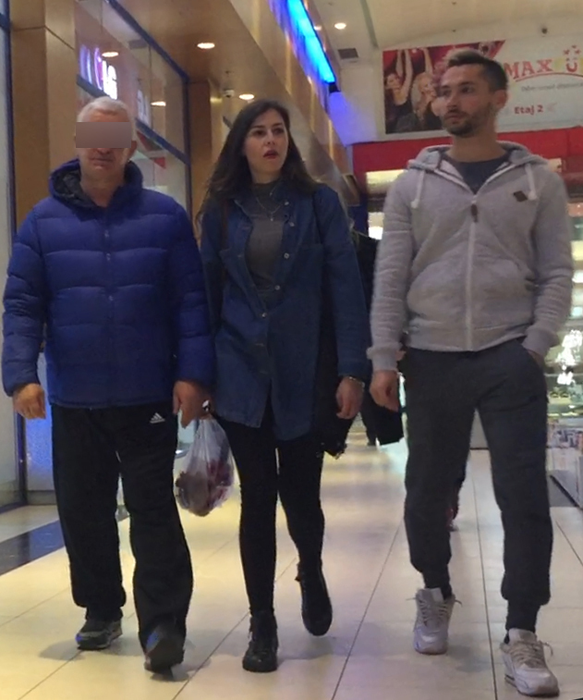 Primele imagini cu femeia pe care o iubeşte Jakolis. Ea este frumuşica  pe care stelistul lăudat de Becali  o ţine ascunsă!