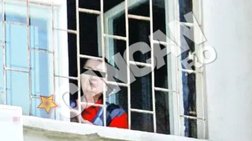 Sotia lui Tudor Postelnicu, ultimul ministru de Interne al regimului Ceausescu, sustine ca acesta este grav bolnav: A cazut la pat, doctorii nu mai spun nimic