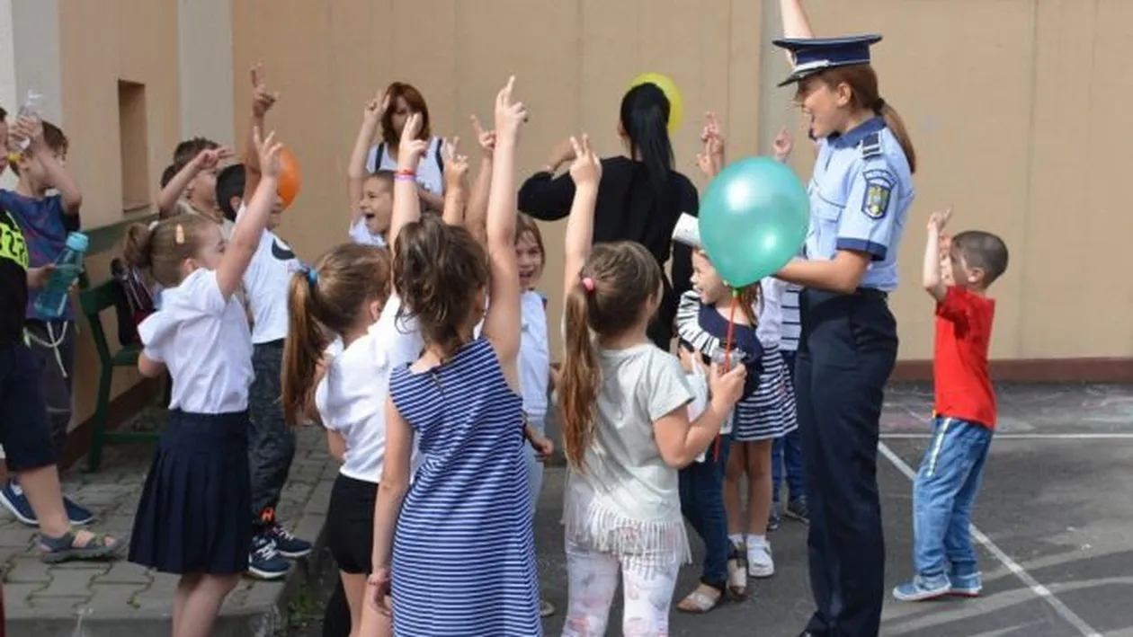 Prima zi de școală 2018. Emoții pentru elevi, care sunt drepturile și obligațiile lor