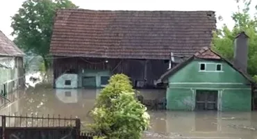 Raed Arafat, despre situația actuală a inundațiilor din România: „Pentru avertizarea populației au fost întrunite...”