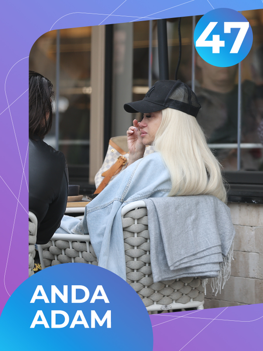 TOP 50 de vedete, așa cum rar le vezi în public! Cum arată Andreea Raicu, Erika Isac sau Otniela Sandu în varianta 100% naturală