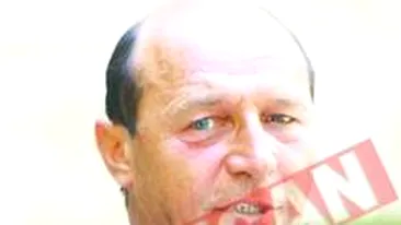 Basescu, furios ca nu e lasat sa vorbeasca