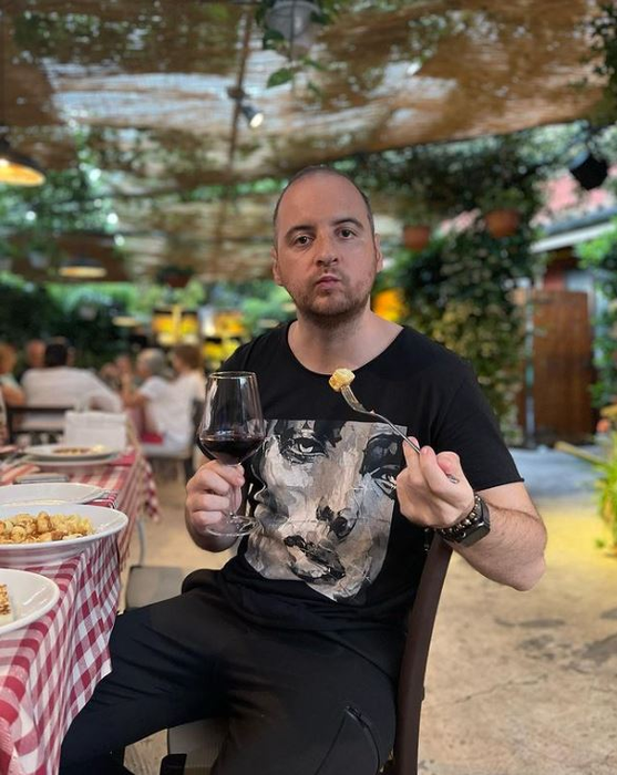 Andrei Ciobanu, „probleme” cu o chelneriţă, după ce a cerut un espresso: „Fi-v-ar figurile ale d%£^u”