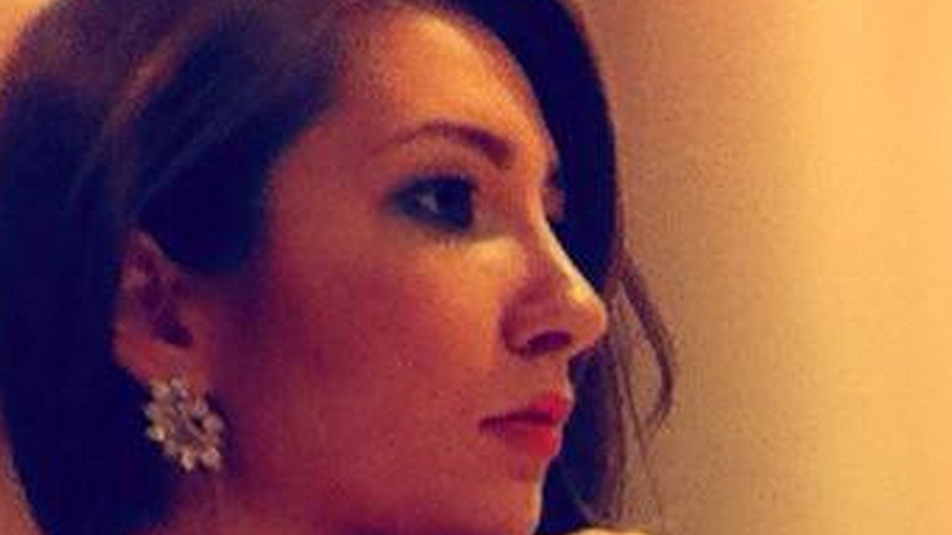 Tragica disparitie a ziaristei Diana Sorescu! A murit cu laptop-ul in brate, dupa 7 ani de presa! De abia postase pe Facebook
