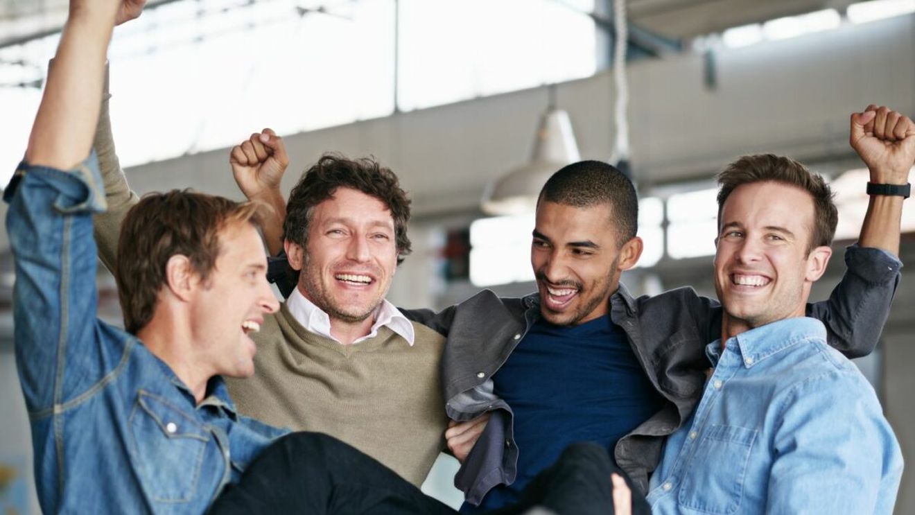 Ziua Bărbatului nu este pe 9 martie. Când se sărbătorește oficial în România