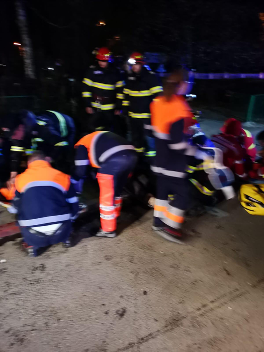 Accident de circulație în Gorj. 4 persoane au suferit leziuni grave