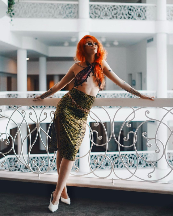 Cine e, de fapt, Marilu Dobrescu și cum a câștigat titlul de cel mai bun influencer din 2021?
