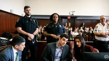 E acuzat de crimă, dar fanele sunt moarte după el! Cine este Luigi, tânărul de 27 de ani, care l-ar fi ucis pe șeful unei companii mari