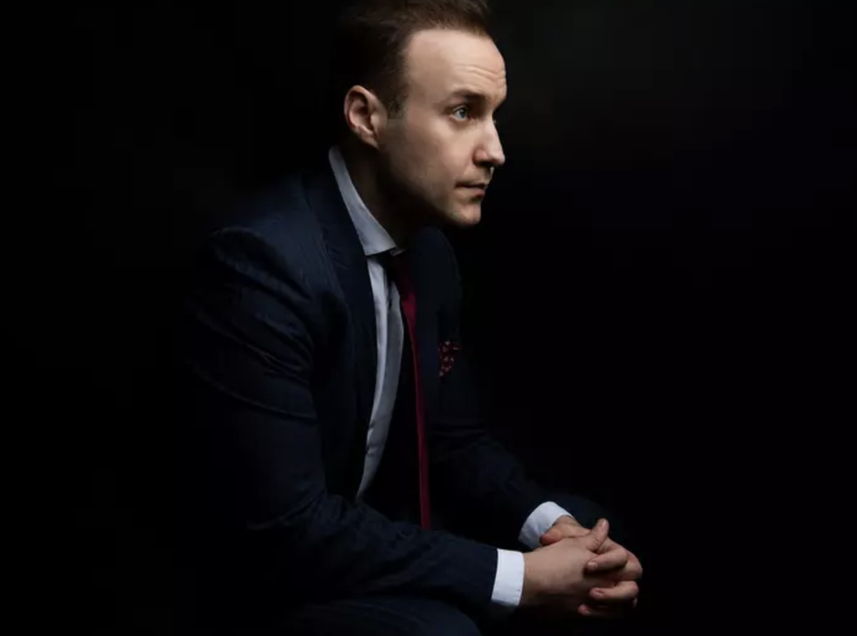L-am găsit pe soțul secret al Corinei Dănilă! E celebru și cu 12 ani mai tânăr