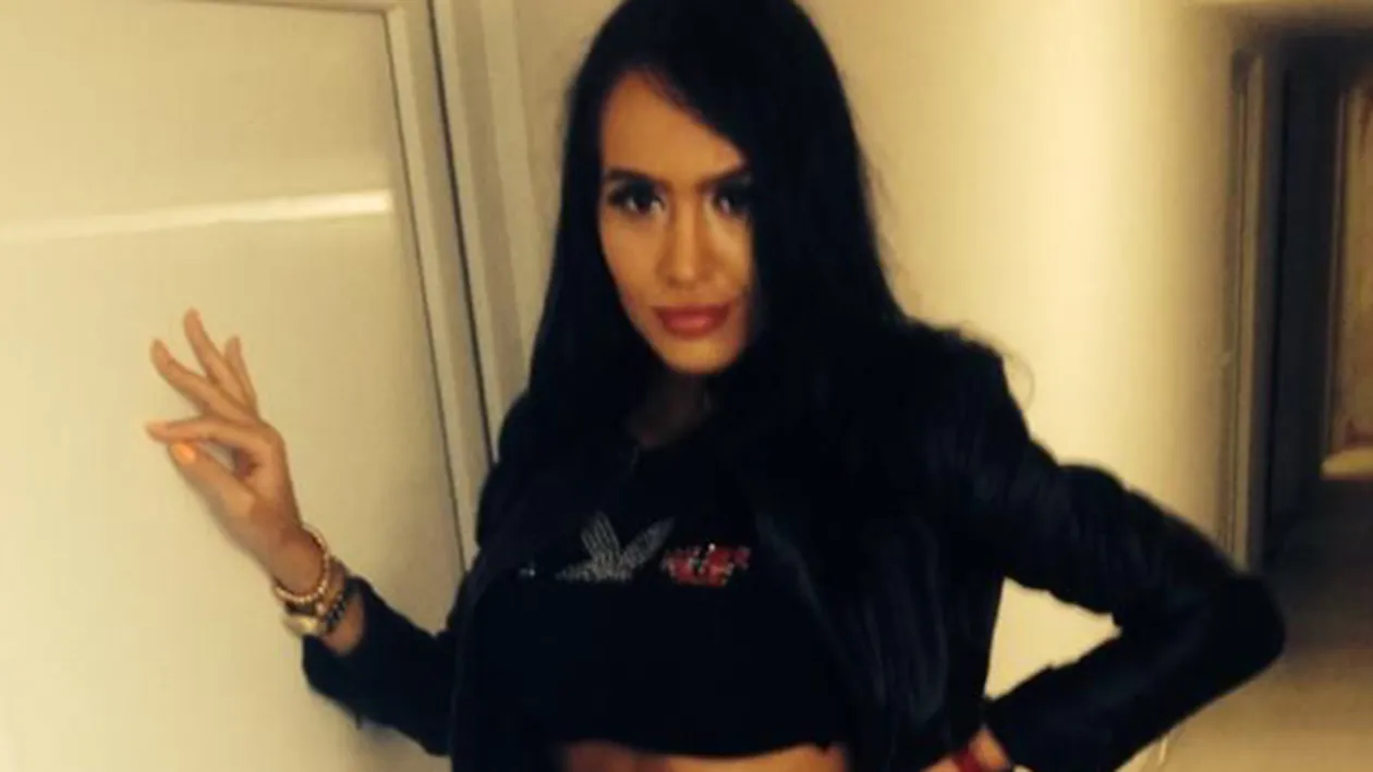 Ionita o sa turbeze cand o sa vada asta! Margherita si-a ridicat rochita si a aratat TOT