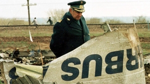 Tragediile de pe cerul României: avionul doborât în Revoluție și catastrofa de la Balotești, două dezastre rămase pline de întrebări fără răspuns