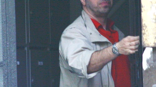 Mihai Pocorschi nu tine la silueta! Se indoapa cu floricele si sucuri acidulate