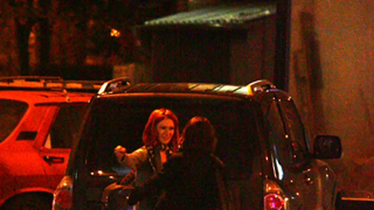 Adela Popescu are asistenta la cumparaturi!