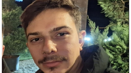 Fotbalistul care a căzut de la etajul 3 în Slatina a murit. Gabriel Șerban avea 20 de ani