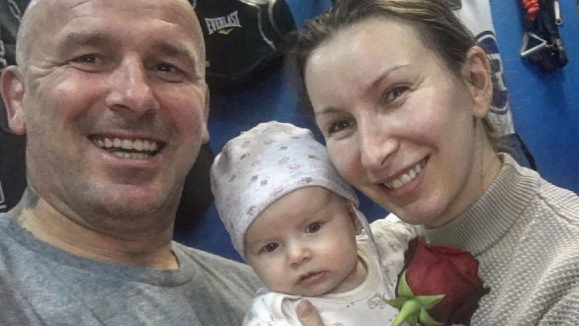 Familia lui Cătălin Zmărăndescu se mărește! Fostul luptător va deveni tată pentru a patra oară: „Am căutat prin tot orașul caramele”