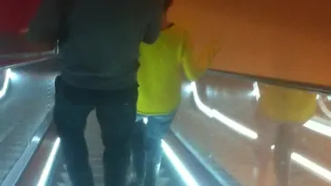 Iesirile lungi si dese, cheia marilor succese! Dana Nalbaru si Dragos Bucur se simt la mall ca la ei acasa!