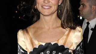 Pippa Middleton, Katie Holmes si Cameron Diaz sunt pline de riduri!