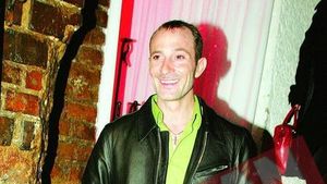 Mazare, invitat, pe blogul sau, sa fie nas de botez