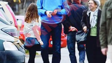 Trei generatii la cumparaturi