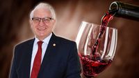 Ce beneficii are consumul moderat de vin roșu asupra organismului, potrivit dr. Vlad Ciurea: „Desface vasele cerebrale”