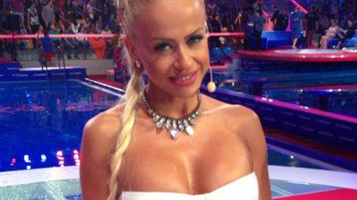 Cum a aparut imbracata Anda Adam! Fanii artiste, in delir dupa ce au vazut aceasta fotografie: "Parca ai fi papusa Barbie"