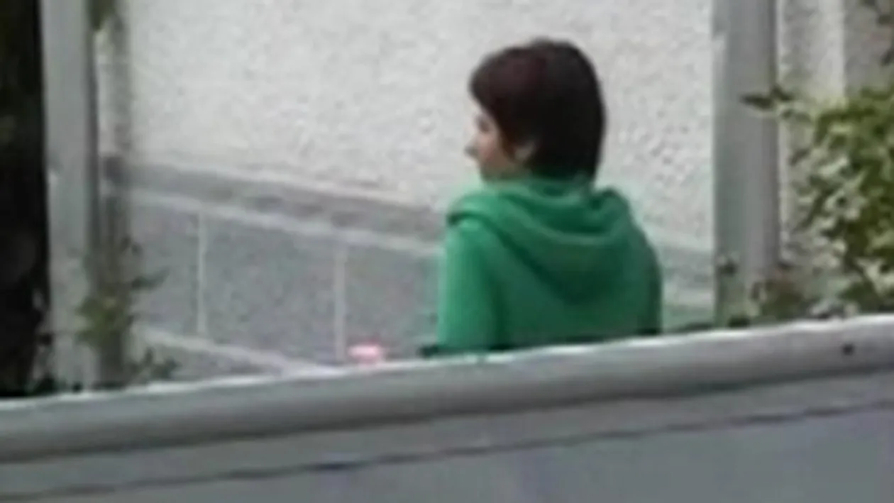 Doua gemene nu au mai iesit din casa de 10 ani! S-au pedepsit pentru rezultatele proaste la facultate