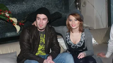 O poveste cu-n print si o printesa, fara final fericit. Laura Cosoi si Smiley sau despre cum, intr-o zi, se termina iubirea…