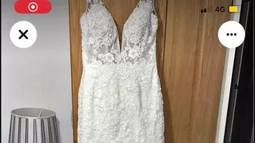 Supărat că a fost înșelat chiar înainte de nuntă, un tânăr a scos la vânzare rochia de mireasă a fostei logodnice. Ireal câți bani a cerut pe ea